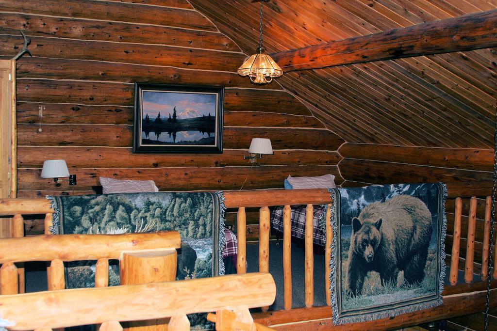Wise Old Hunter Lodge Anchor Point Pokój zdjęcie