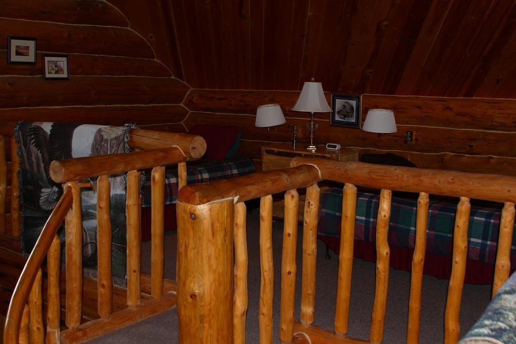 Wise Old Hunter Lodge Anchor Point Pokój zdjęcie